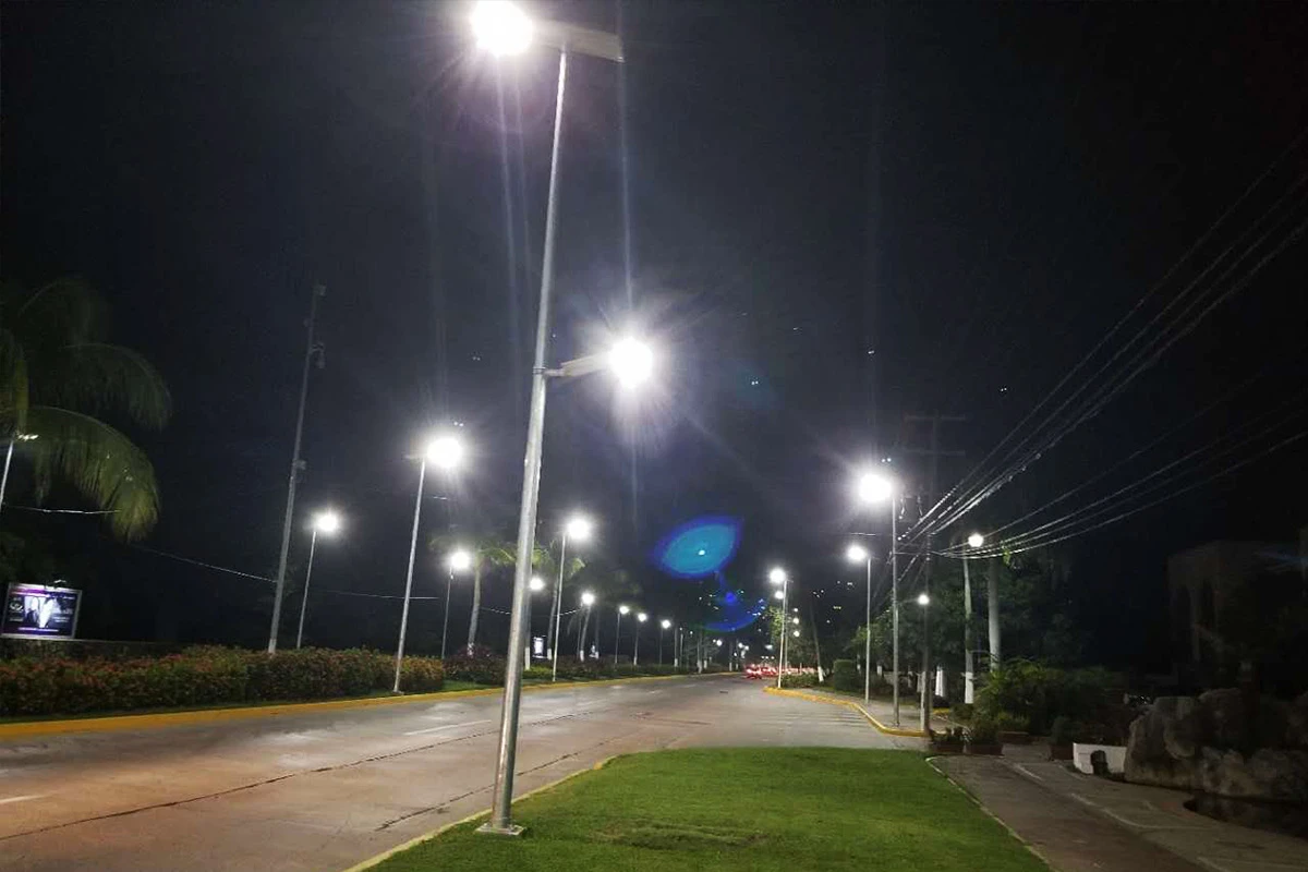 Stand Alone Outdoor Solar Street Light Stand Alone Outdoor Solar Street Light