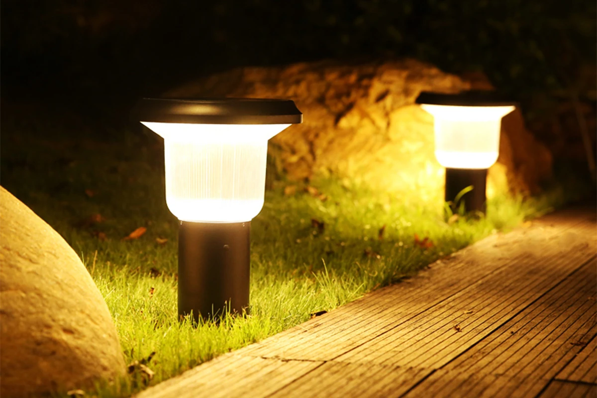 LED Solar Garden Pathway Light LED Solar Garden Pathway Light